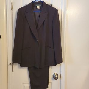 COPY - Woman's suit